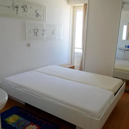 Apartment With Beautiful Sea View